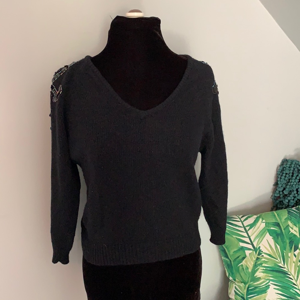 Vintage crop sweater
